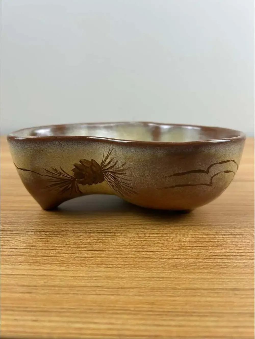 Frankoma Pottery Dish Bowl 4N Pine Cone Decorated Artist Signed.